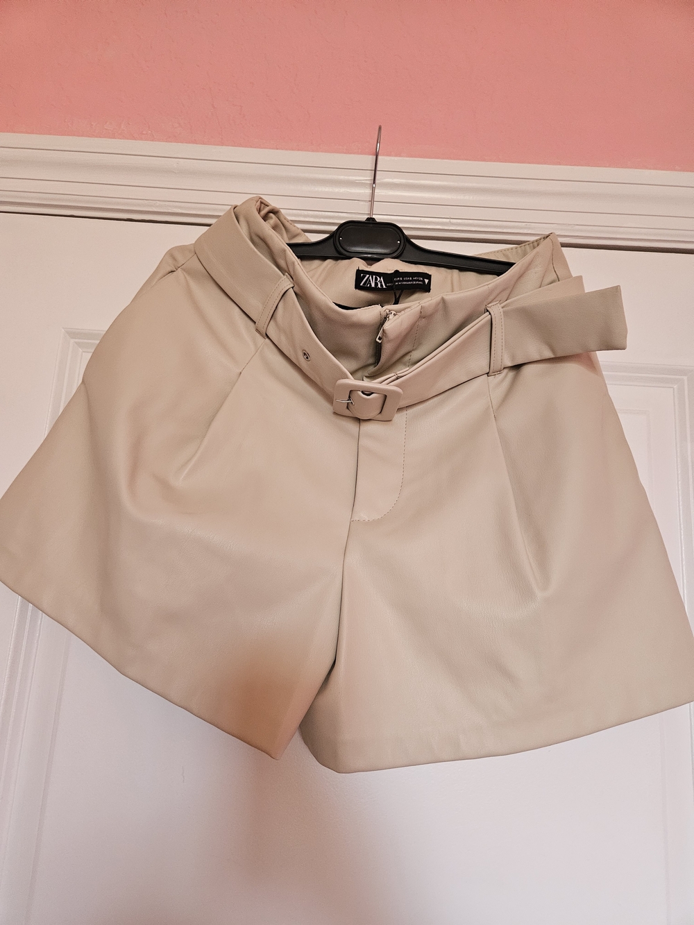 Zara Cream High-Waist Belted Faux-Leather Shorts
